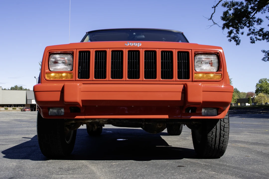2001 Jeep XJ Cherokee - Image 27 of 31