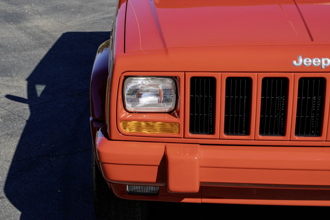 2001 Jeep XJ Cherokee - Image 31 of 31