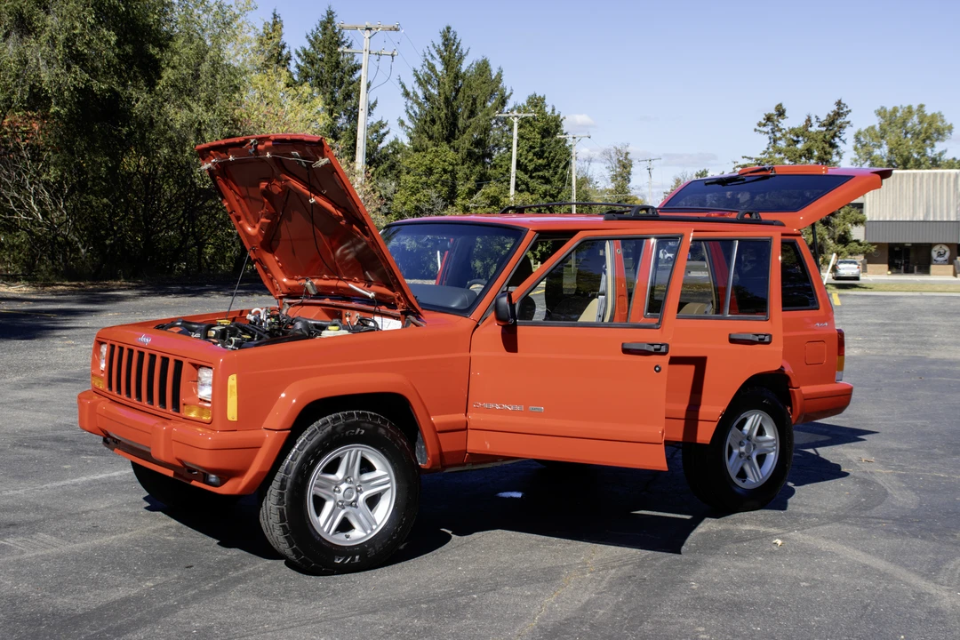 2001 Jeep XJ Cherokee - Image 28 of 31