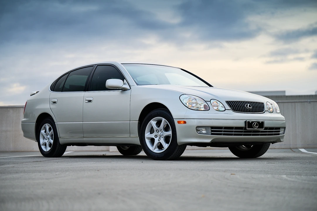 2001 Lexus GS 2nd Gen - Image 8 of 31
