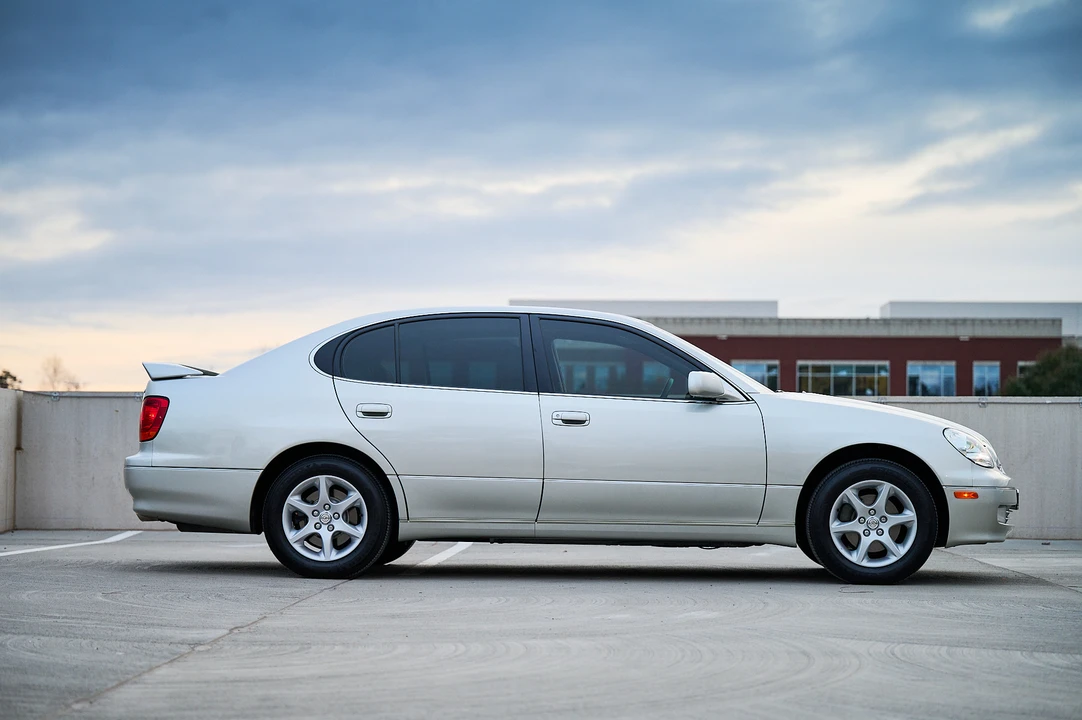 2001 Lexus GS 2nd Gen - Image 7 of 31