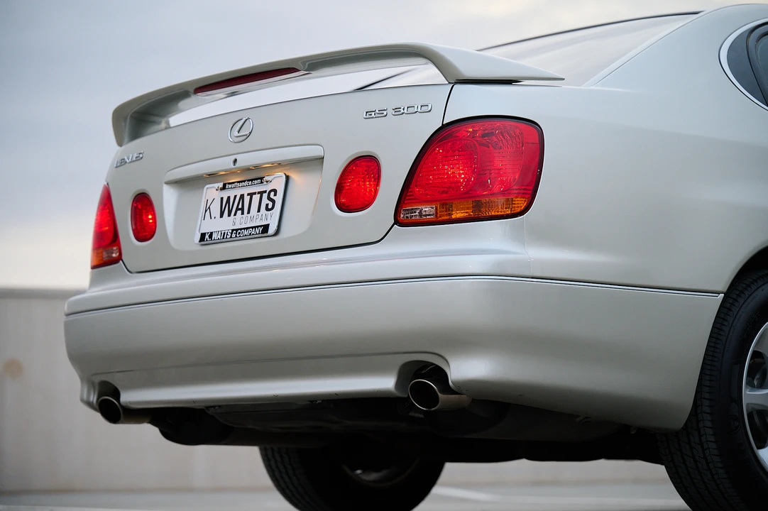 2001 Lexus GS 2nd Gen - Image 22 of 31