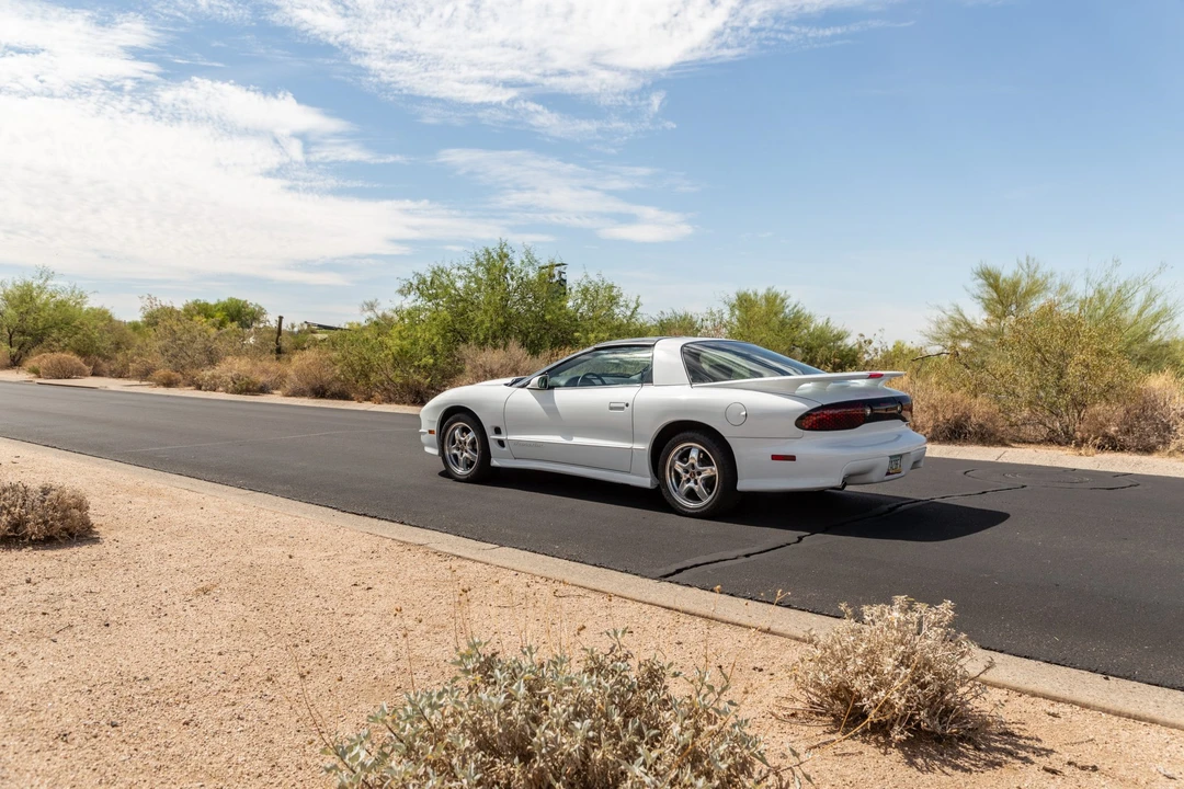 2001 Pontiac Firebird Trans Am 4th Gen - Image 2 of 31