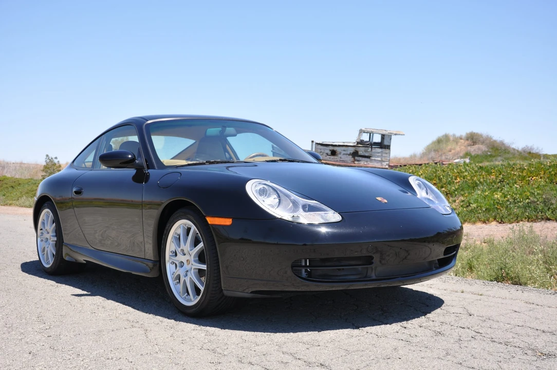 2001 Porsche 996 Carrera - Image 14 of 31