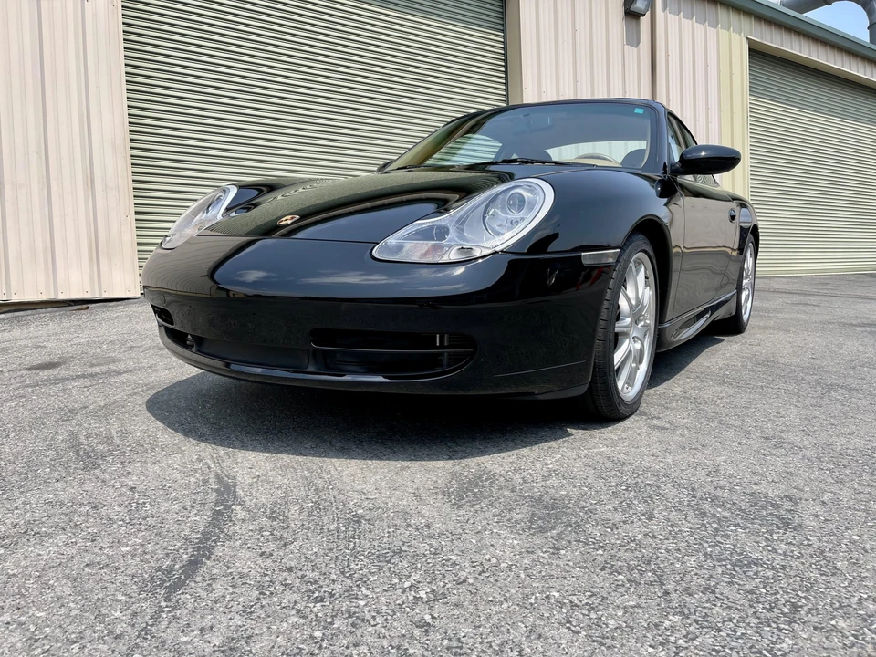 2001 Porsche 996 Carrera - Image 2 of 31