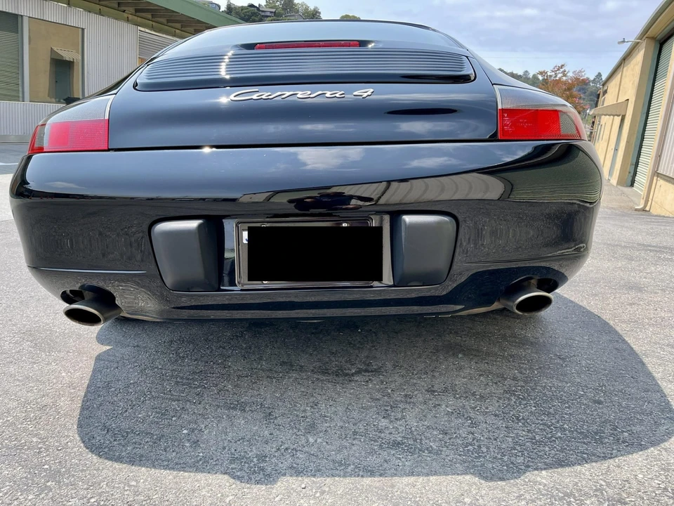 2001 Porsche 996 Carrera - Image 9 of 31