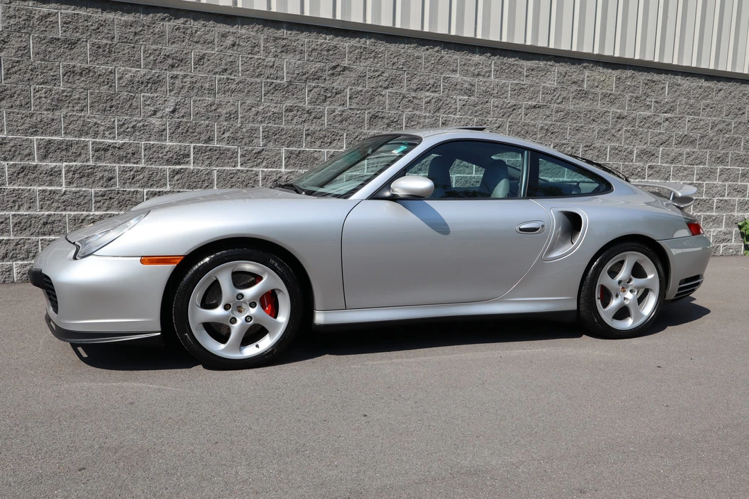 2001 Porsche 996 Turbo - Image 10 of 31