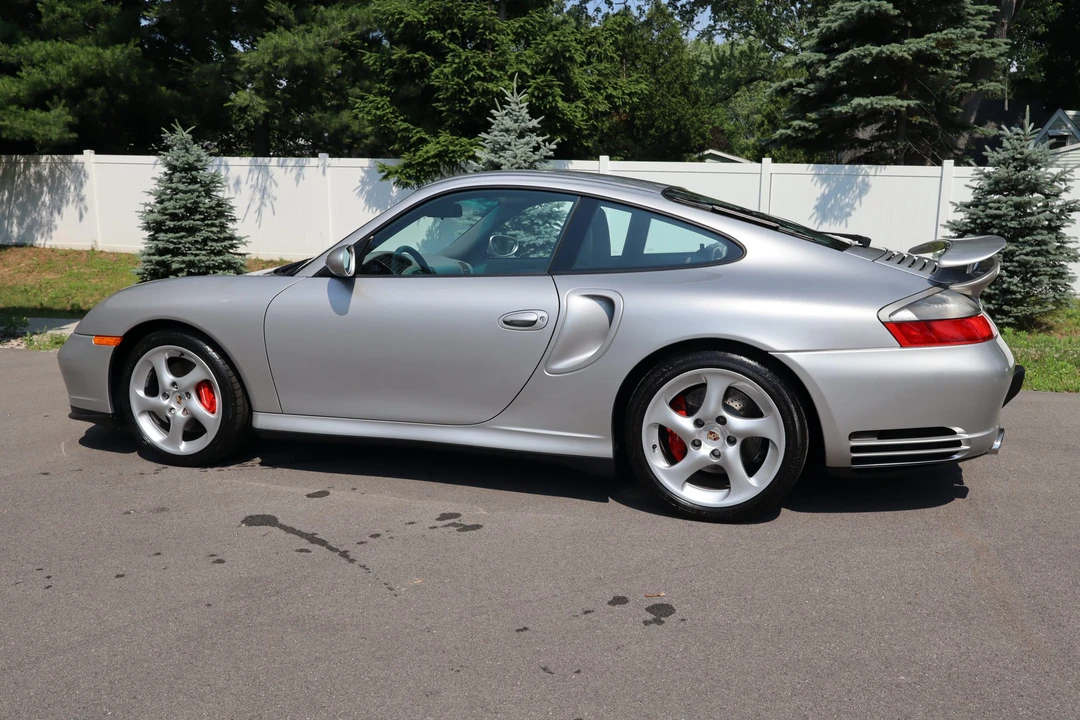 2001 Porsche 996 Turbo - Image 13 of 31