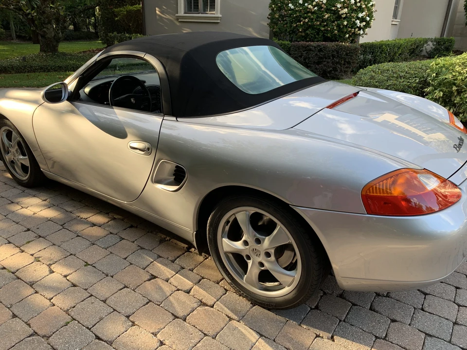 2001 Porsche 986 Boxster - Image 6 of 31