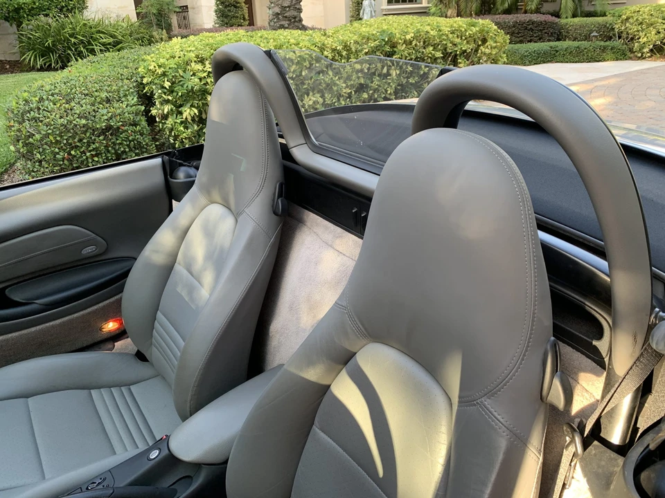 2001 Porsche 986 Boxster - Image 19 of 31