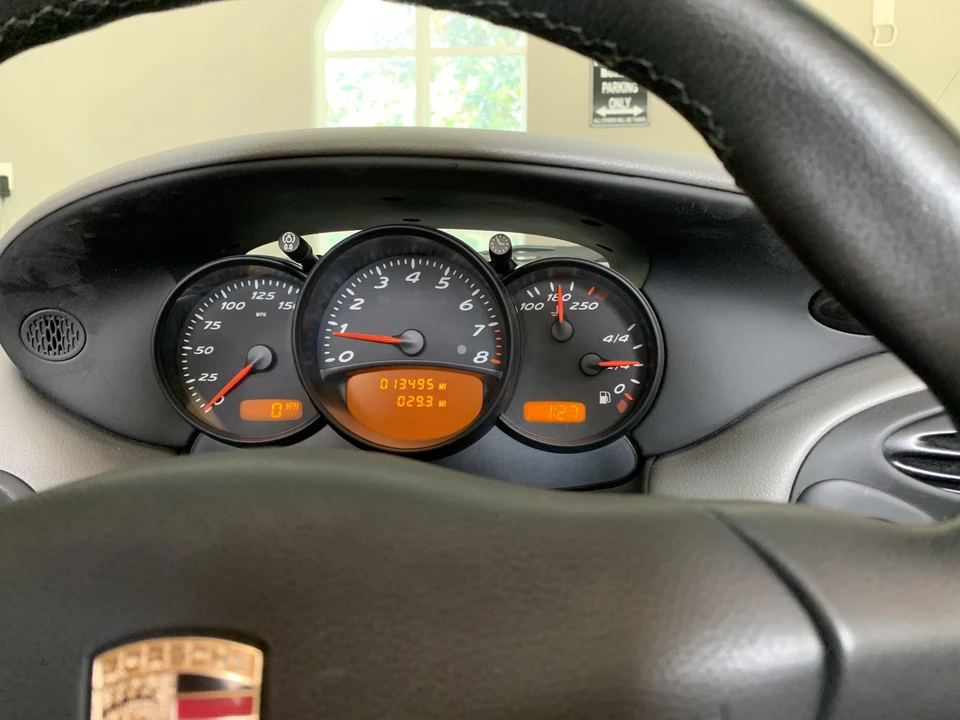 2001 Porsche 986 Boxster - Image 23 of 31
