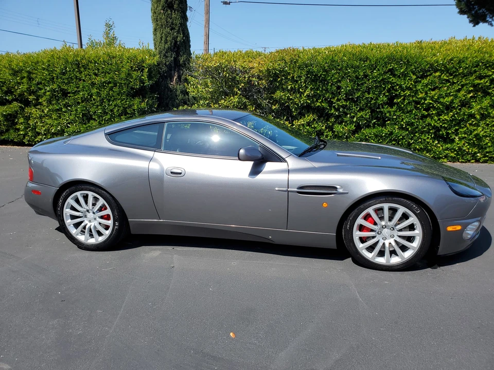2002 Aston Martin Vanquish 1st Gen - Image 7 of 31