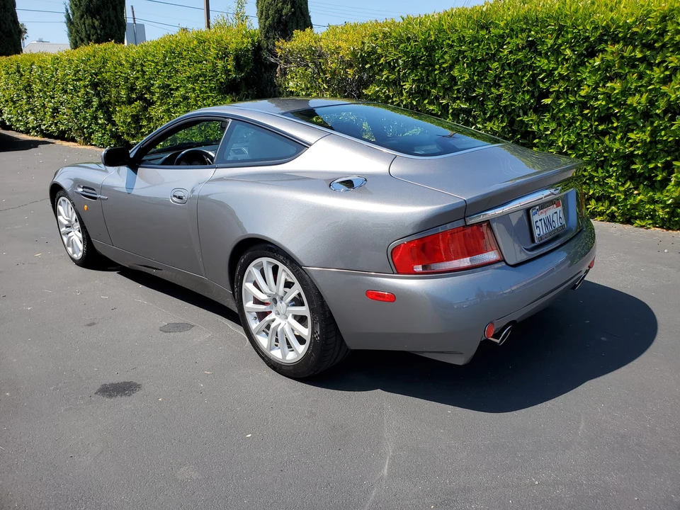 2002 Aston Martin Vanquish 1st Gen - Image 5 of 31