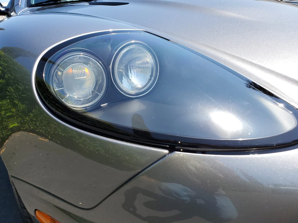 2002 Aston Martin Vanquish 1st Gen - Image 11 of 31