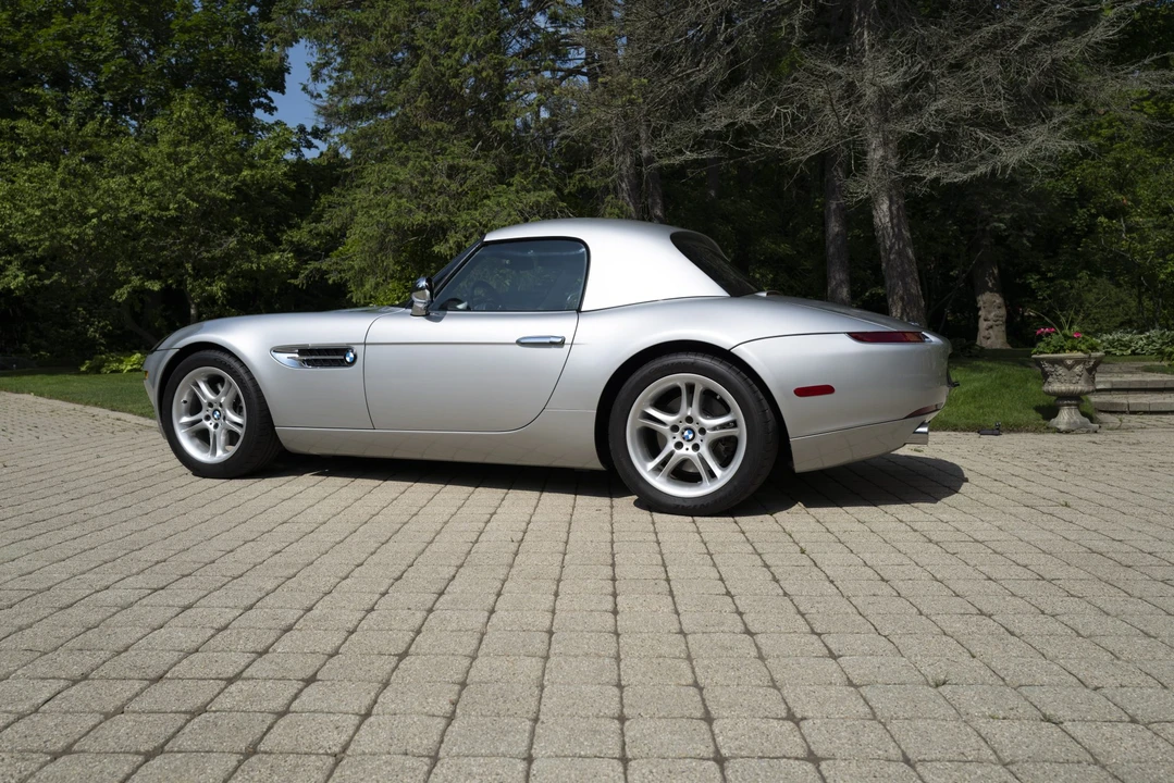 2002 BMW Z8 - Image 3 of 31