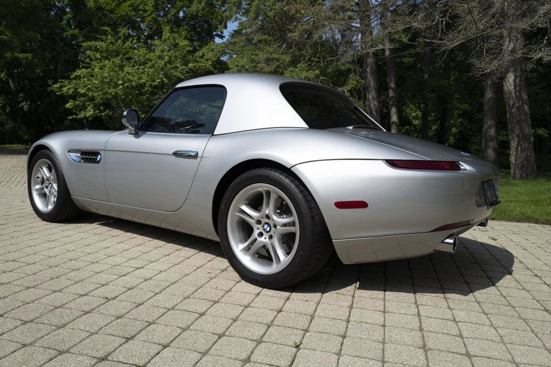 2002 BMW Z8 - Image 4 of 31