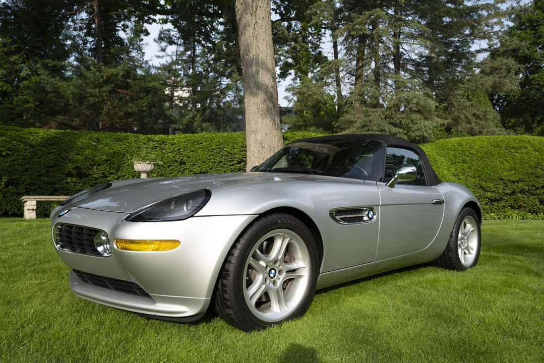 2002 BMW Z8 - Image 25 of 31