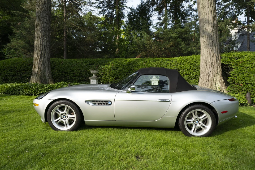 2002 BMW Z8 - Image 31 of 31