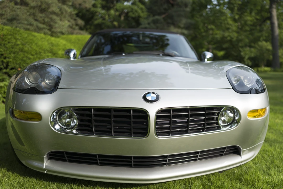 2002 BMW Z8 - Image 17 of 31