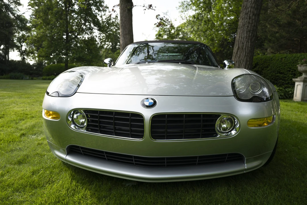 2002 BMW Z8 - Image 18 of 31