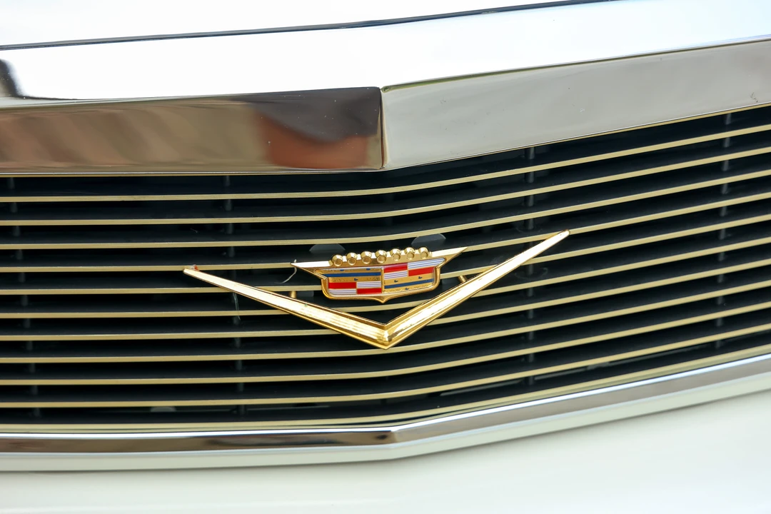 2002 Cadillac DeVille 8th Gen - Image 28 of 31