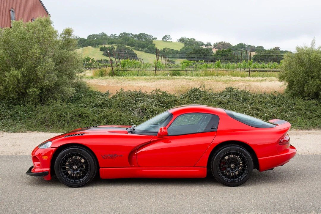 2002 Dodge Viper ACR 2nd Gen - Image 26 of 31