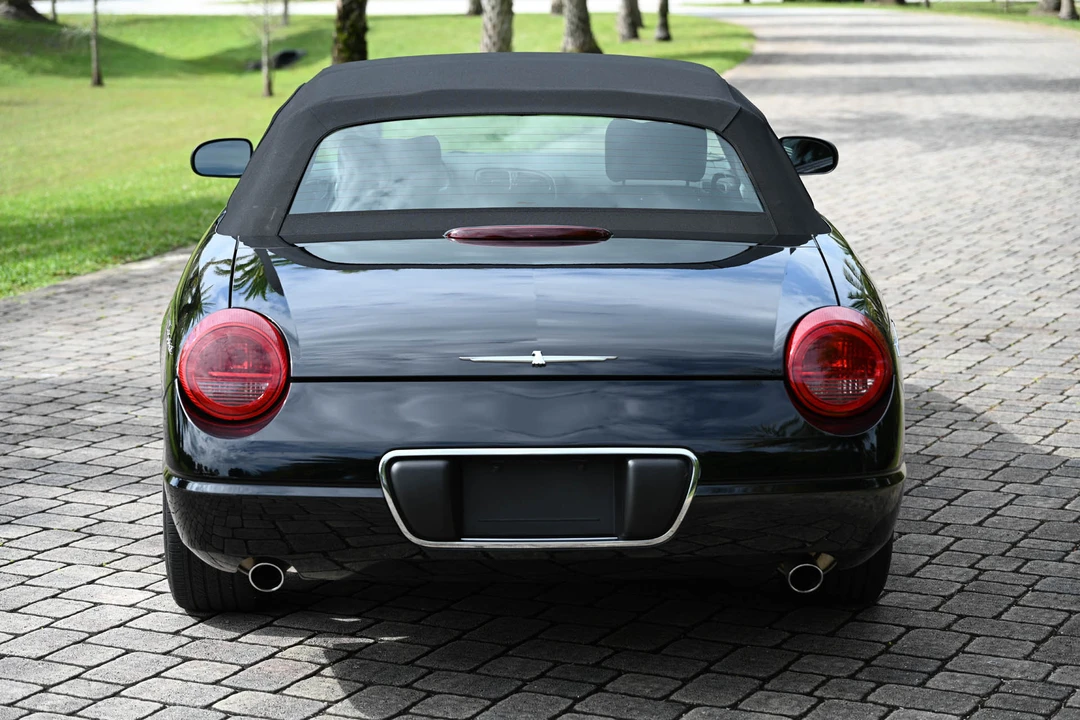 2002 Ford Thunderbird 11th Gen - Image 11 of 31