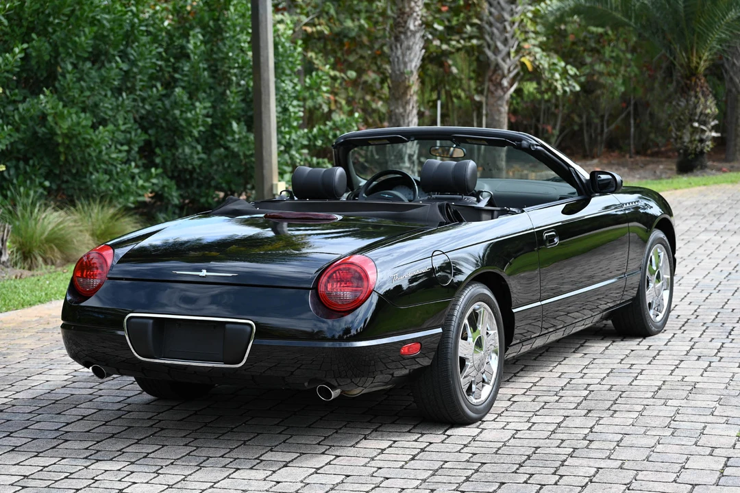 2002 Ford Thunderbird 11th Gen - Image 30 of 31