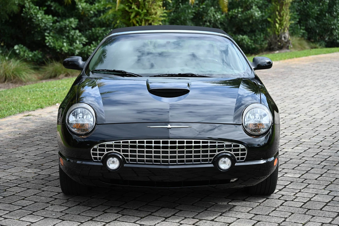 2002 Ford Thunderbird 11th Gen - Image 4 of 31