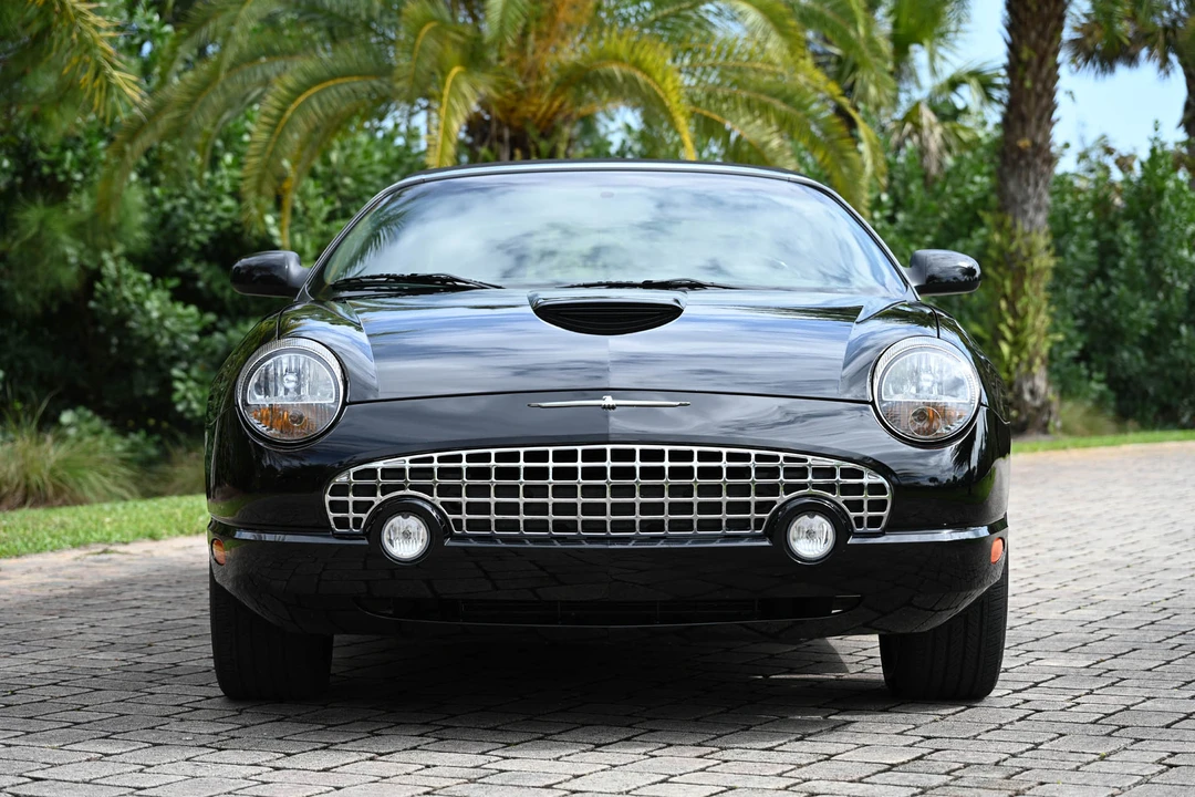 2002 Ford Thunderbird 11th Gen - Image 6 of 31