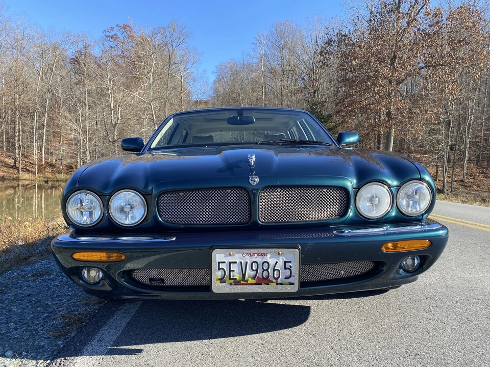 2002 Jaguar X308 XJR - Image 25 of 31