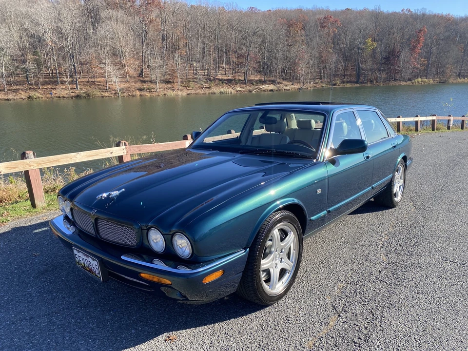 2002 Jaguar X308 XJR - Image 22 of 31
