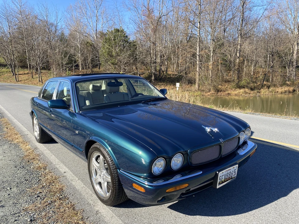 2002 Jaguar X308 XJR - Image 3 of 31