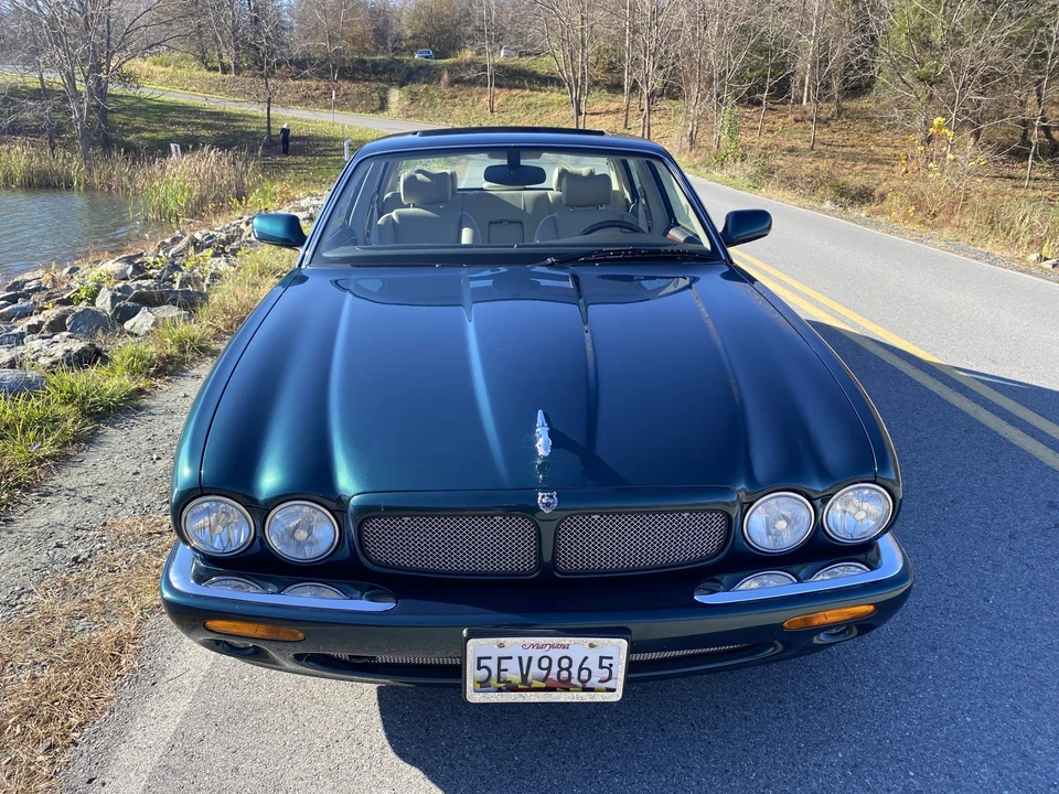 2002 Jaguar X308 XJR - Image 24 of 31