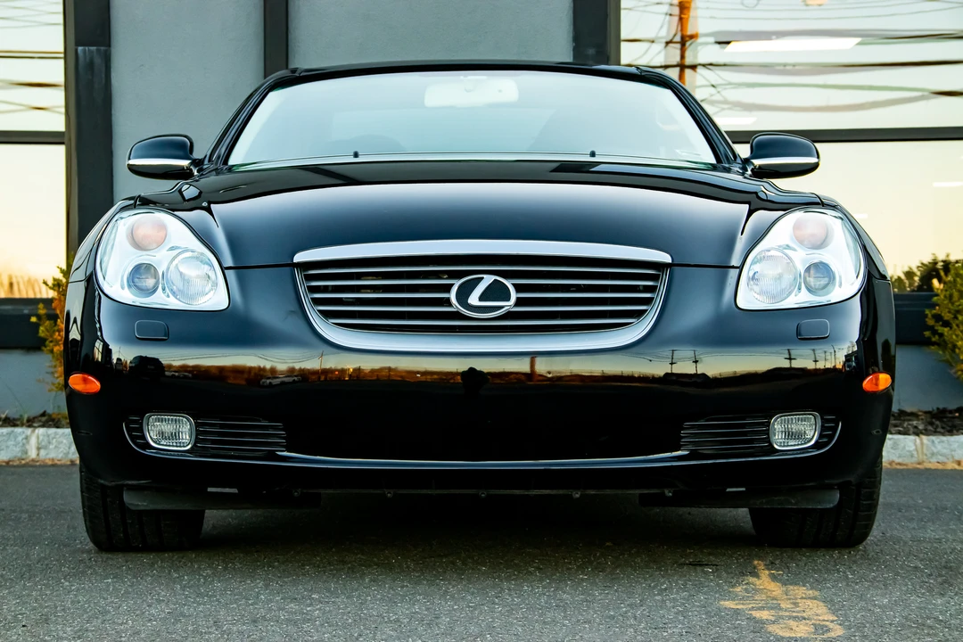 2002 Lexus SC430 - Image 3 of 31