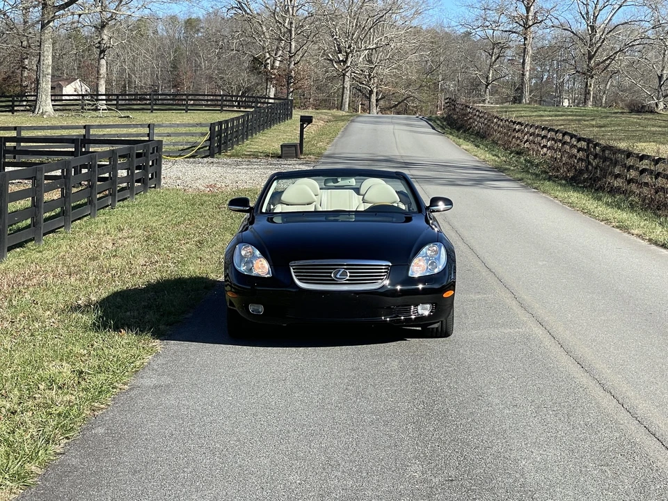 2002 Lexus SC430 - Image 11 of 31