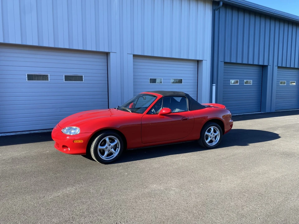 2002 Mazda NB MX-5 Miata - Image 13 of 31