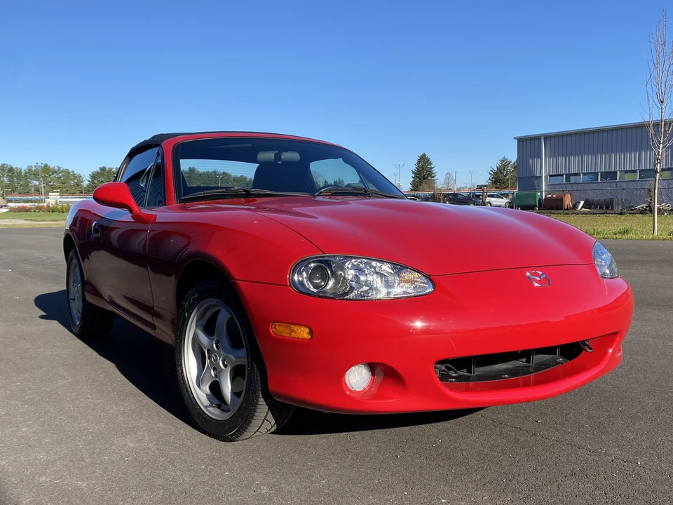 2002 Mazda NB MX-5 Miata - Image 11 of 31