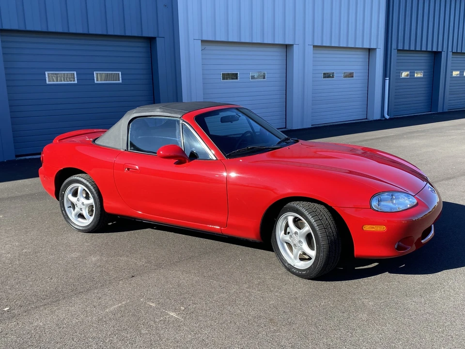 2002 Mazda NB MX-5 Miata - Image 20 of 31