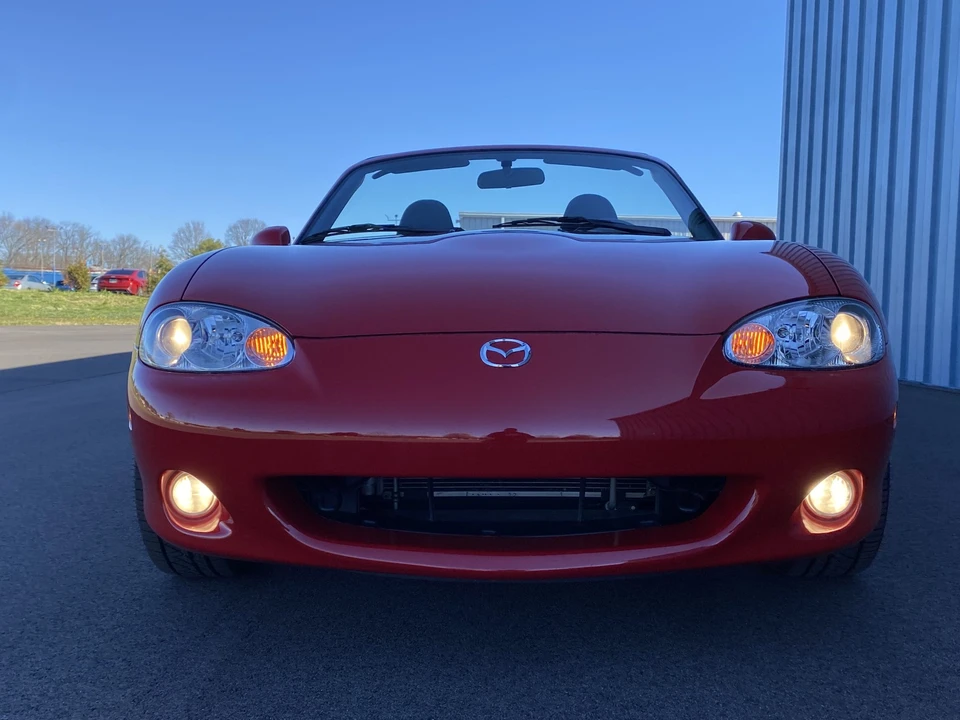 2002 Mazda NB MX-5 Miata - Image 4 of 31