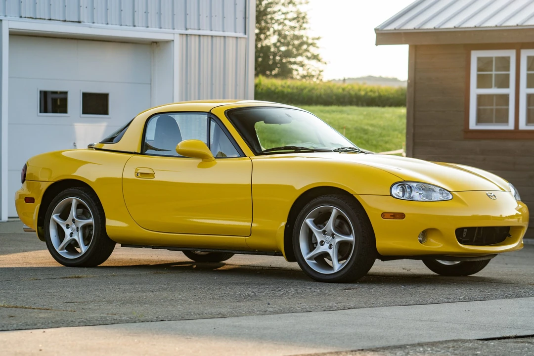 2002 Mazda NB MX-5 Miata - Image 13 of 31