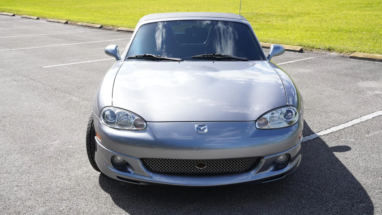 2002 Mazda NB MX-5 Miata - Image 11 of 31