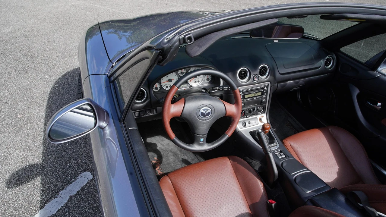 2002 Mazda NB MX-5 Miata - Image 31 of 31