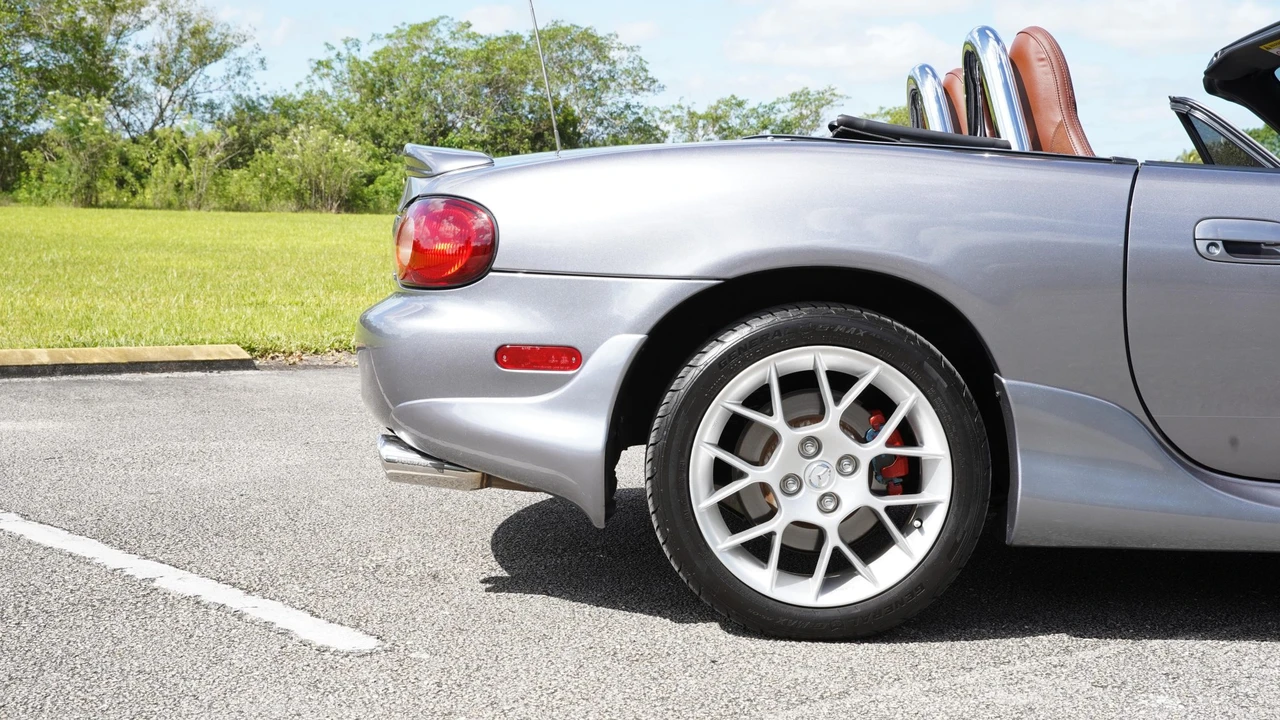 2002 Mazda NB MX-5 Miata - Image 22 of 31