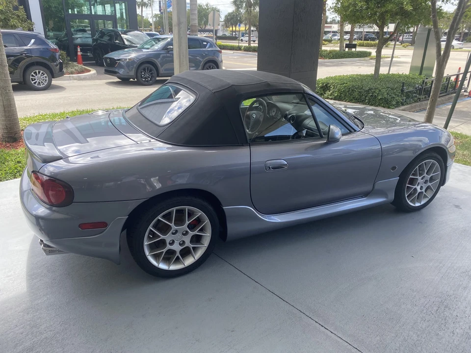 2002 Mazda NB MX-5 Miata - Image 8 of 31