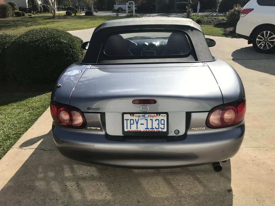 2002 Mazda NB MX-5 Miata - Image 5 of 31