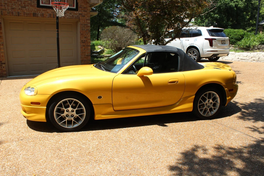 2002 Mazda NB MX-5 Miata - Image 29 of 31