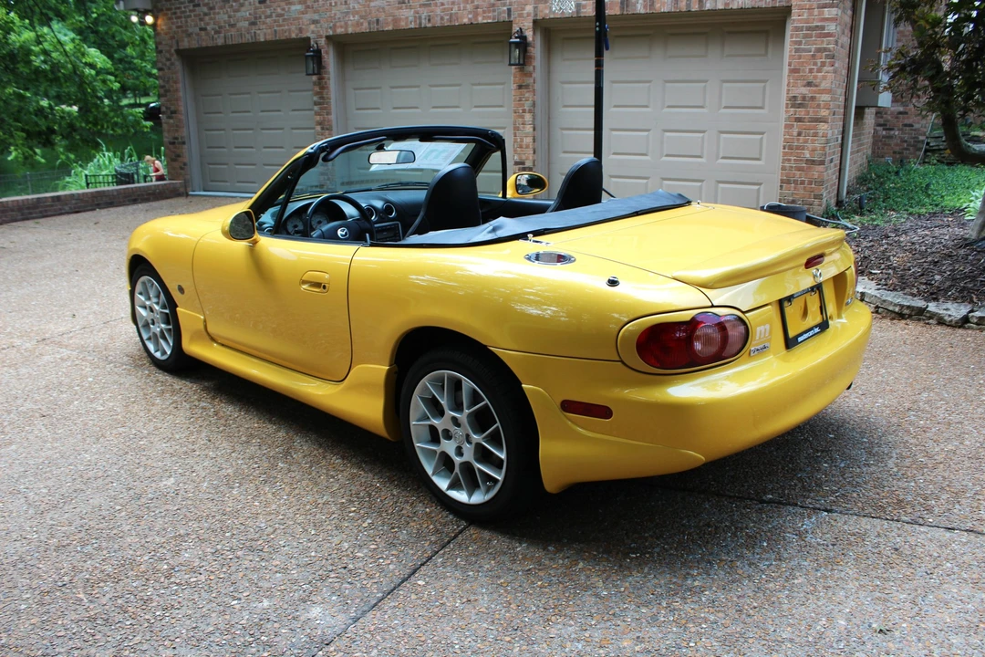 2002 Mazda NB MX-5 Miata - Image 22 of 31