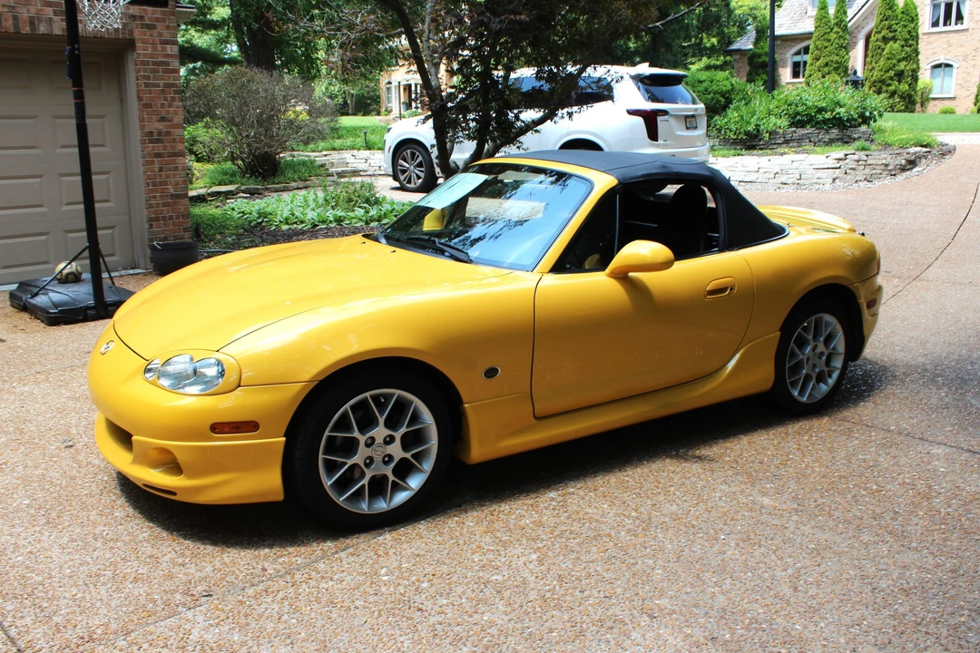 2002 Mazda NB MX-5 Miata - Image 28 of 31