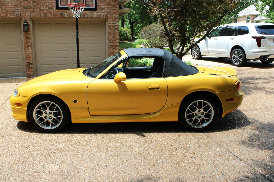 2002 Mazda NB MX-5 Miata - Image 30 of 31